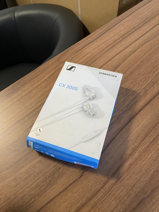 Casti Sennheiser CX 300s, Sigilat