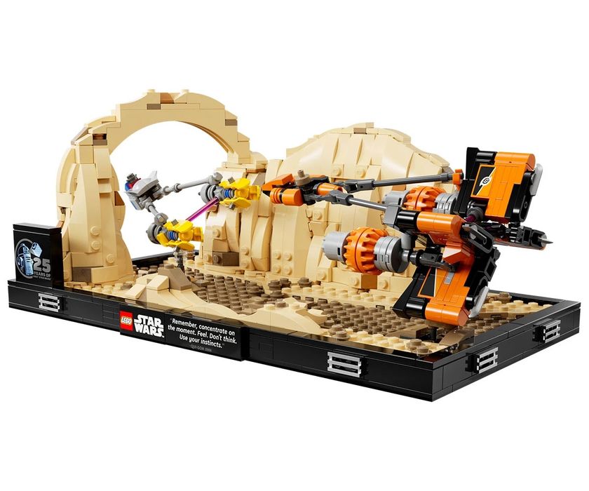 LEGO® Star Wars™ 75380 - детски Диорама от състезанието в Мос Еспа