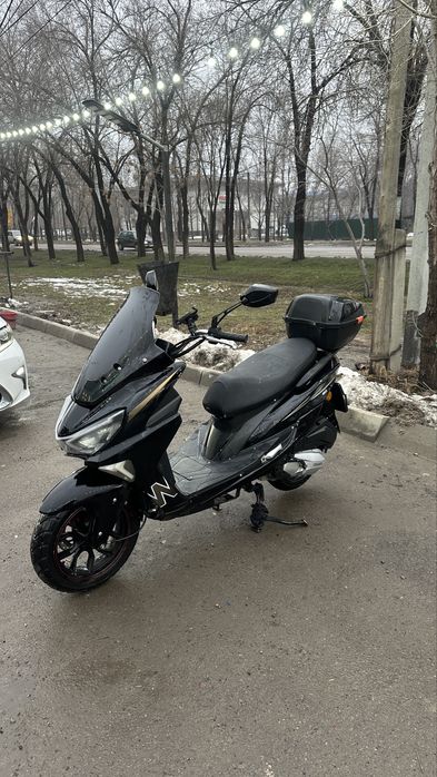 продам мопед макси