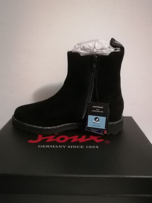 Ghete noi piele naturala nr 37