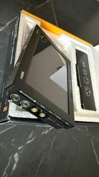 12G 4k HDR Video Assist 7” blackmagic design