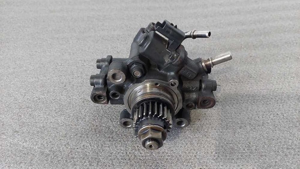 Pompa injectie Nissan Navara  2.3 dCi cod 167008683R