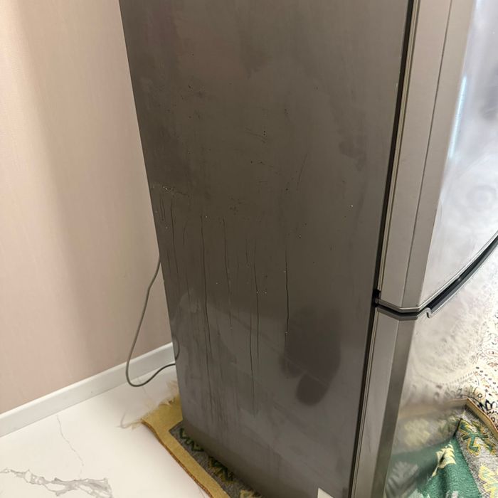 Холодильник ,срочно