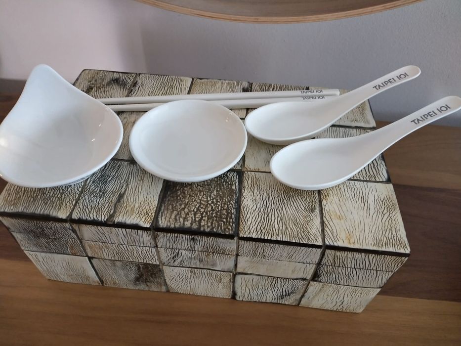 Комплект за хранене от Тайван