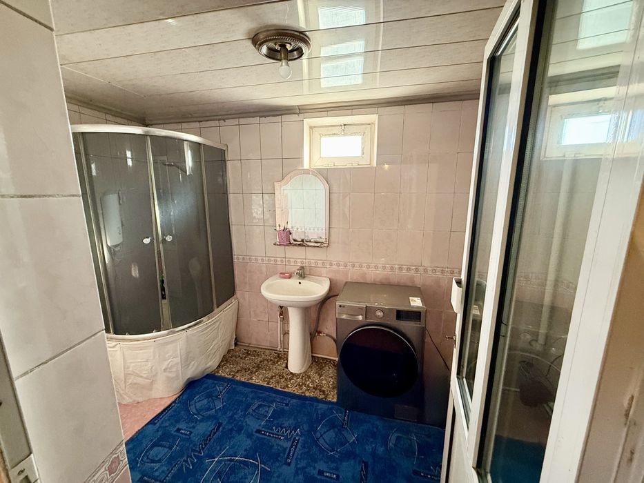 Жер үй сатылады!!