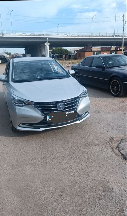 Аренда авто Чанган Алсвин 2025 года 10000 сутки