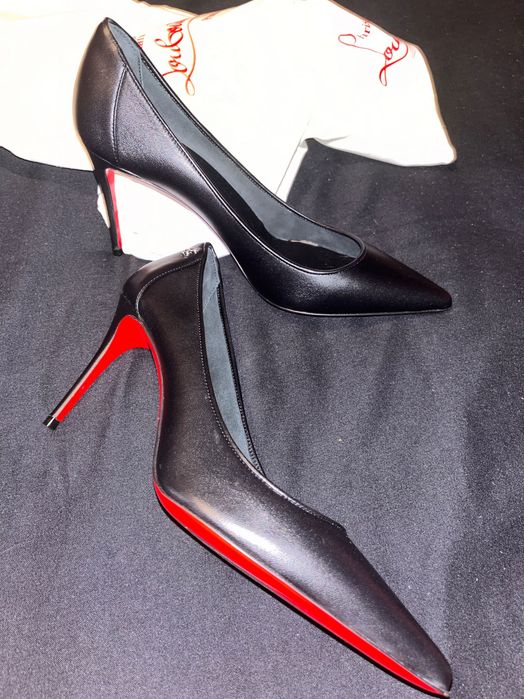 Pantofi louboutin