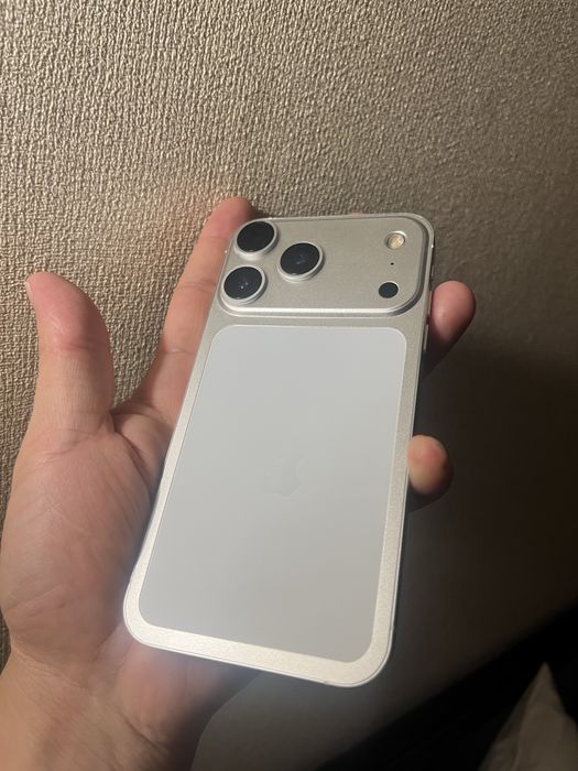 Продам айфон 11 корпус 17про