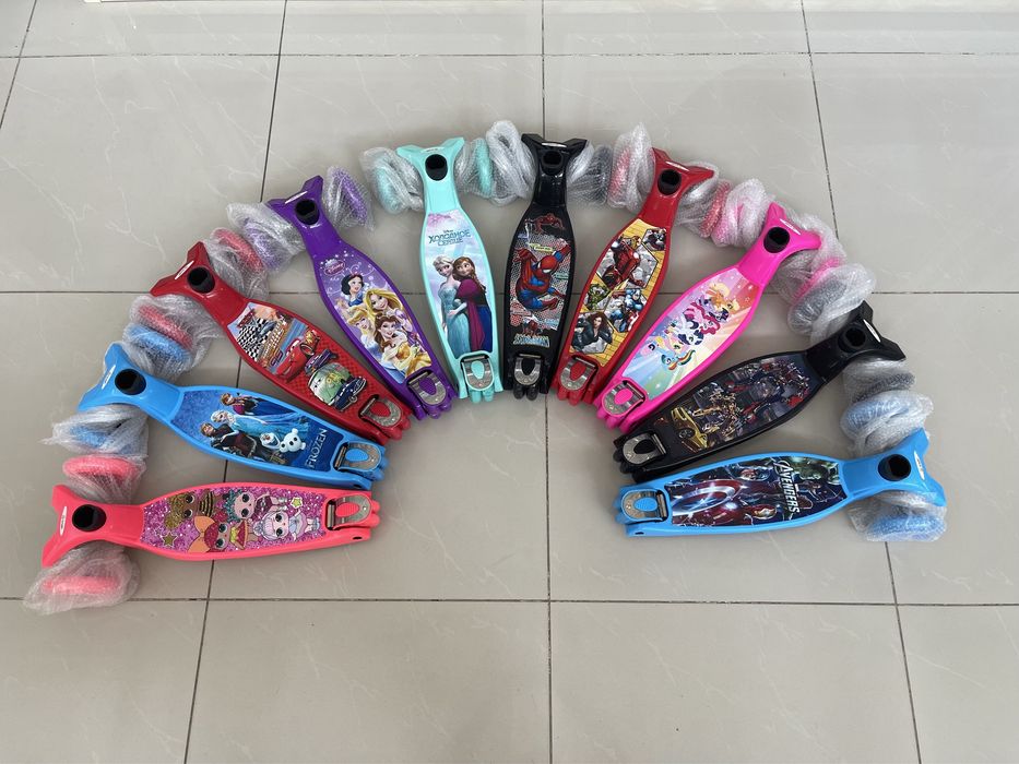 Самокат детскии