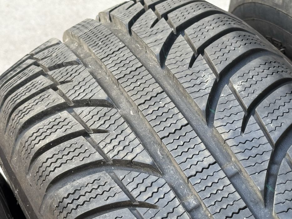 175/65/R14 Toyo Snowprox 4бр зимни dot2519