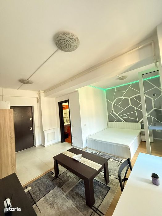 Garsonieră spațioasă ,decomandata – Str. Tineretului nr. 24