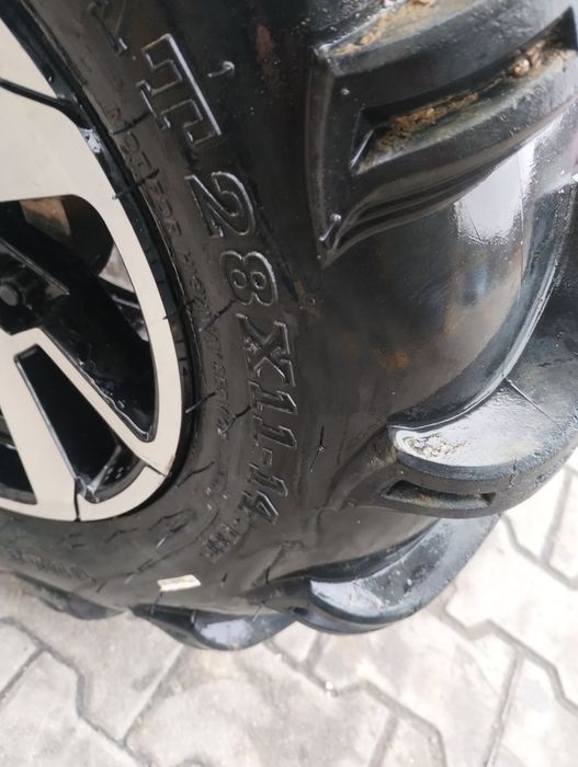 Jante can am  outlander, cauciucuri r14, 28x11x14,28x9x14