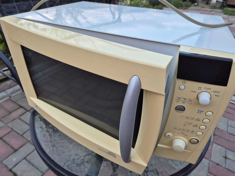 cuptor cu microunde LG de vanzare