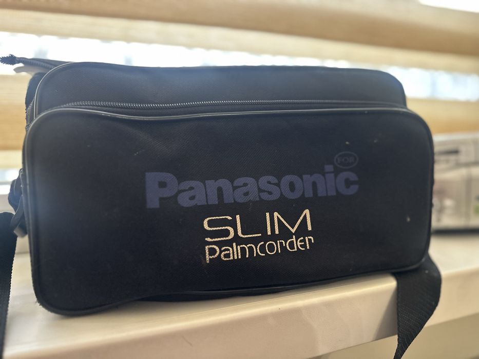 Видеокамера Panasonic NV-VZ15 (VHS-C)