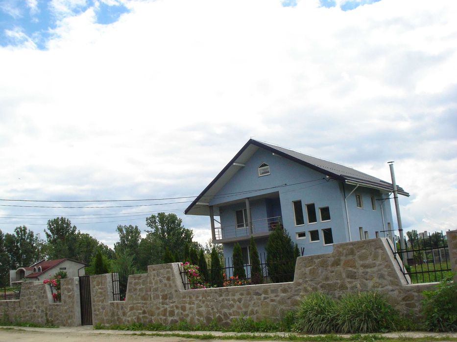 Casa Vila  SPE, 320mp, teren 2700mp, teren flexibil