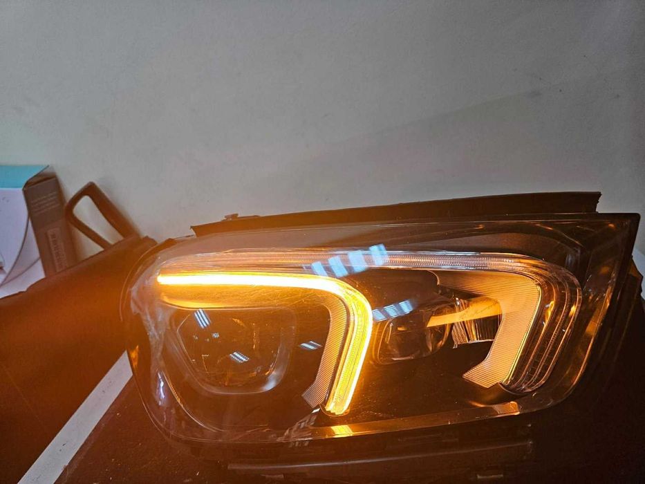 Десен фар Mercedes GLE W167 Multibeam desen far мерцедес мултибим