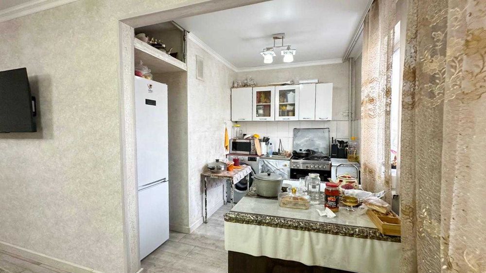 продам 3х комнатную квартиру