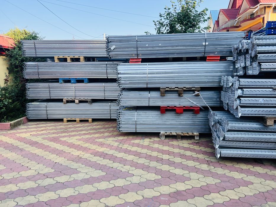Rafturi metalice