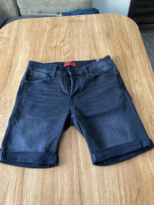 Мъжки оригинслни дънки Armani и Jack &Jons