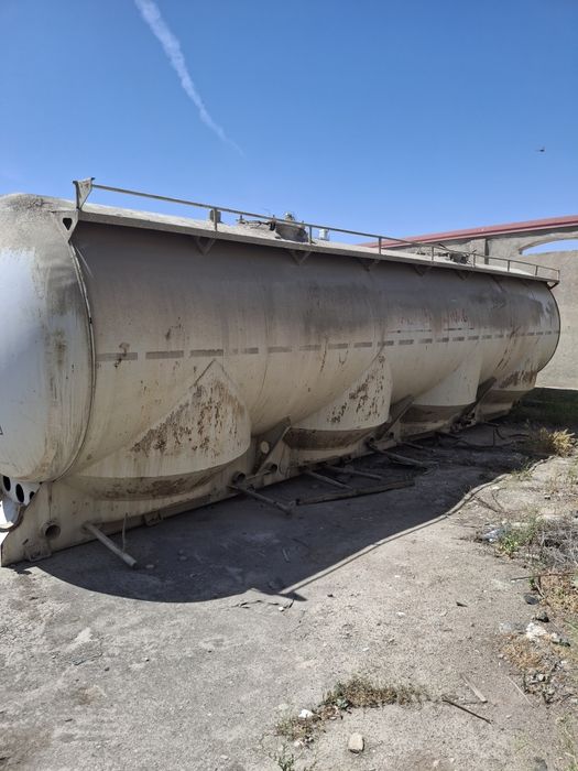 Цистерна Емкость от цементовоза авто машины Nord Bens 40т.н.