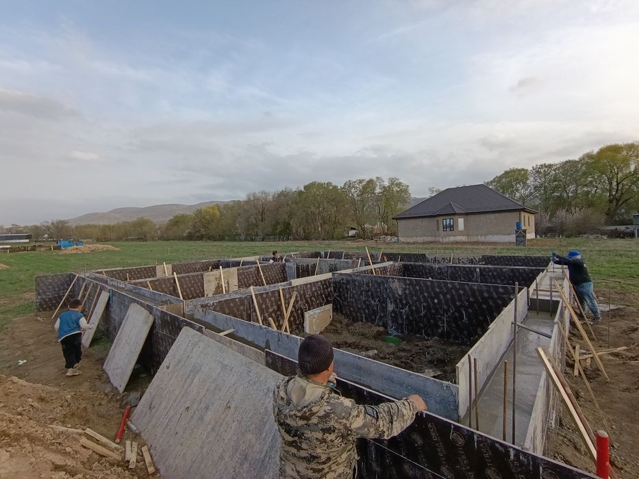 Заливка фундамента