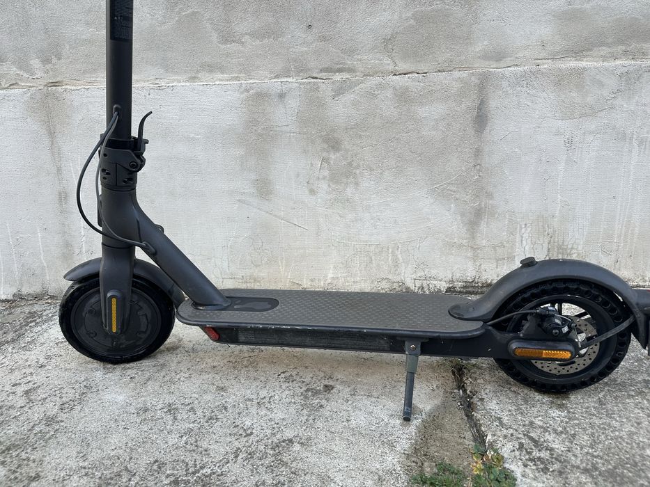 Trotineta electrica Xiaomi Mi Essential