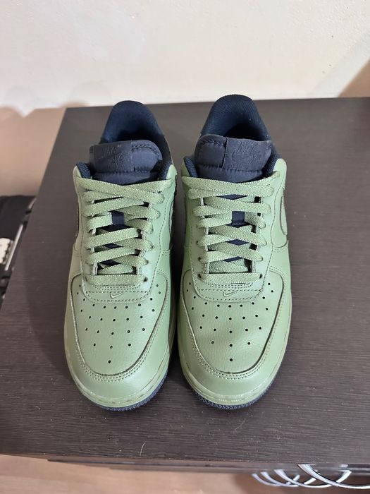 Nike air номер-40 стелка 25 см цвят зелено-каки