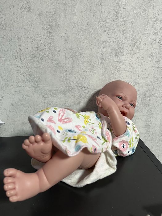 Продам двух кукол реборны