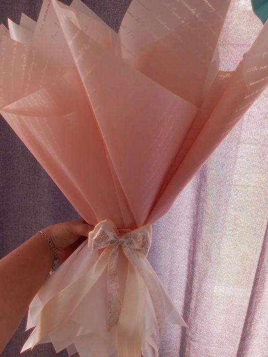 Trandafiri din satin.