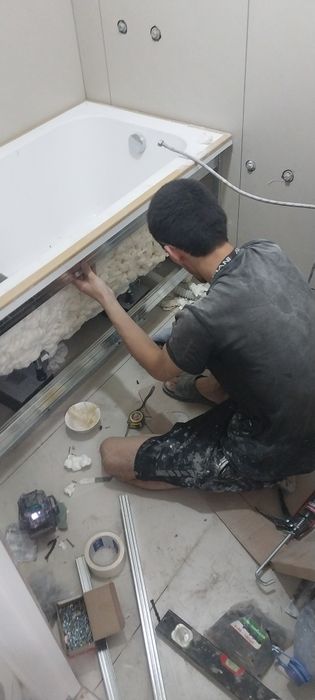 Кафелшик, плиточник,