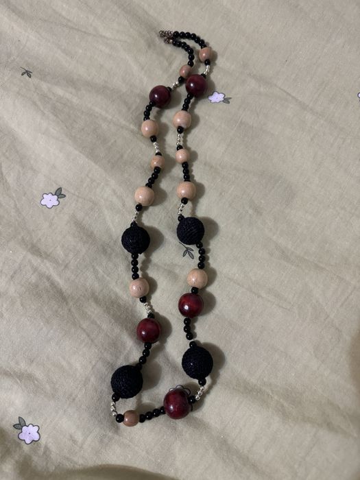 Продам бусы женские