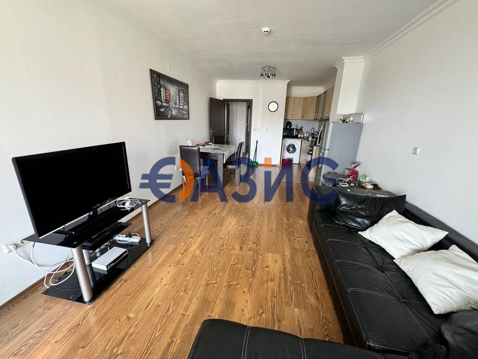 Продава се Тристаен апартамент в Свети Влас - 90 кв.м за 1359 €/кв.м - Снимка #4