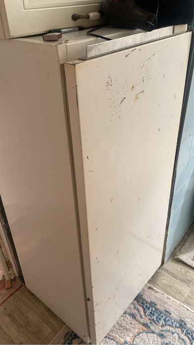 Холодильник даром