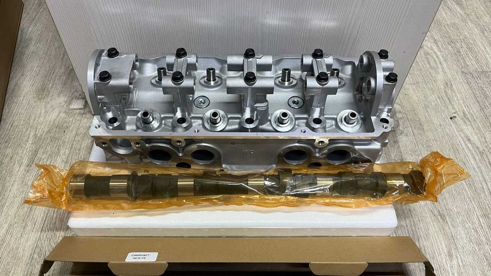 Распредвал НОВЫЙ на Mazda 626 FE