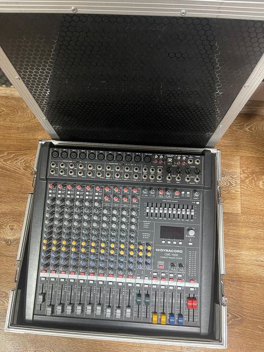 Casse transport mixer dynacord pm 1000-2  /1000-3
