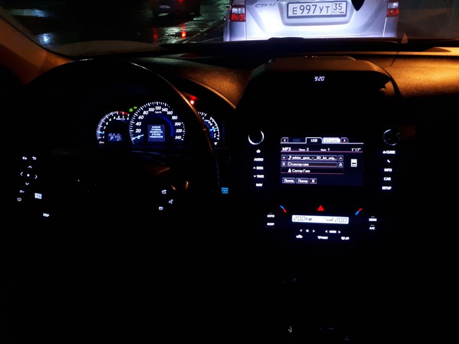 Камри 50 пересвет салона