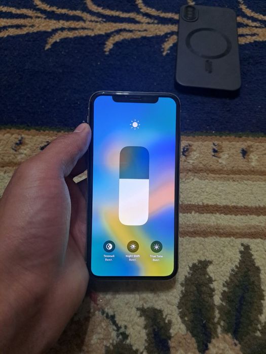 iPhone x 64 gb 80%