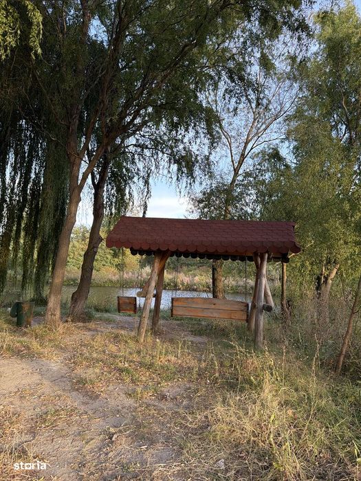 Baltă Pescuit cu cabana / Afacere la cheie