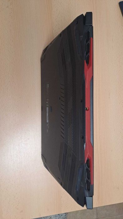 vand laptop Acer Nitro5