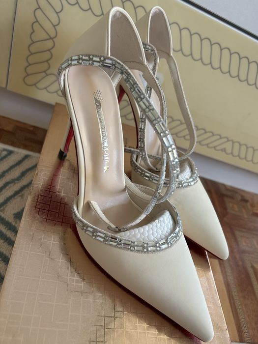 Продам туфли 38рр