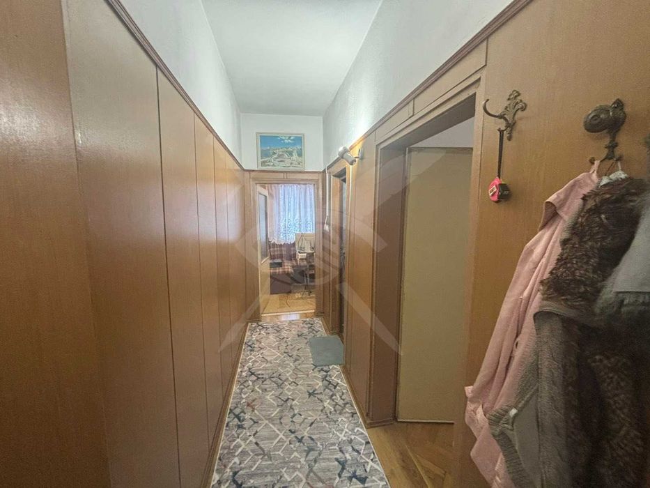 Просторен тристаен апартамент в Кючук Париж 98774