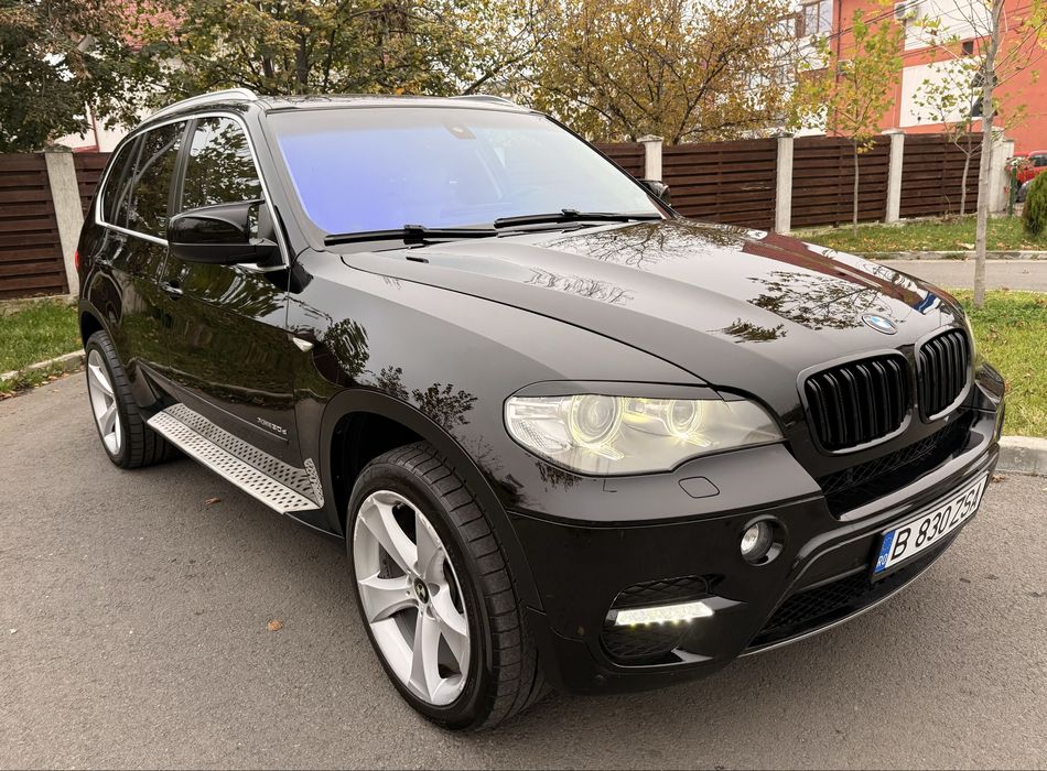 X 5  2013  3.0 d  ceasuri digitale impecabil proprietar