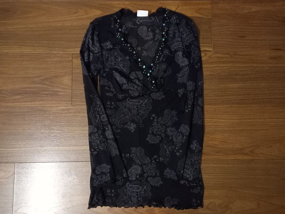 лот от различни блузи