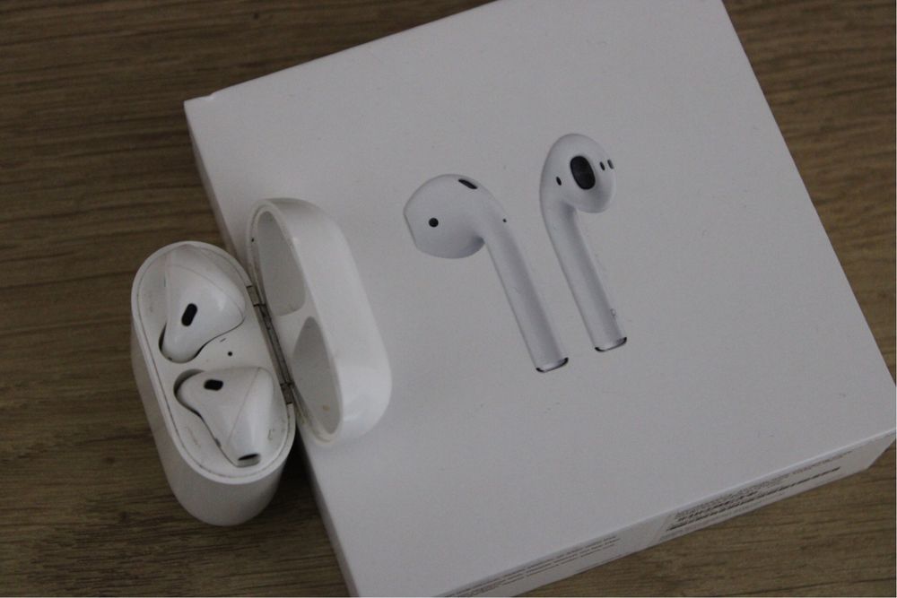Apple Air Pods 2 generation