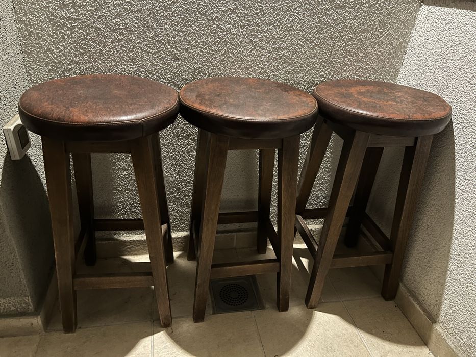 Scaune inalte de bar