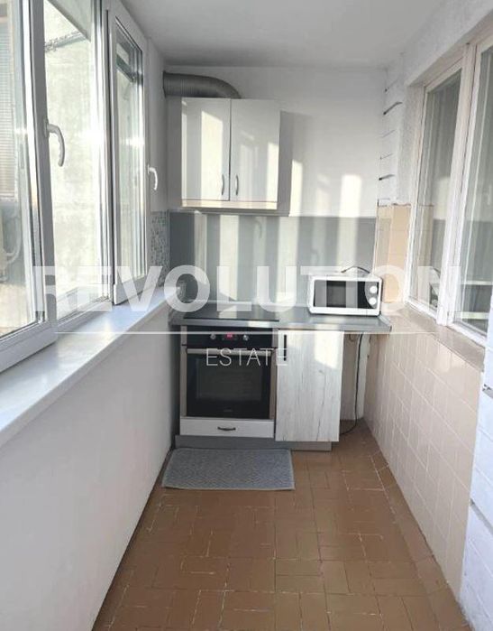 Дава се под наем Тристаен апартамент в Варна, Лятно кино Тракия - 89 кв.м за 500 € - Снимка #6