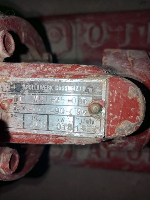 Продам водяной насос