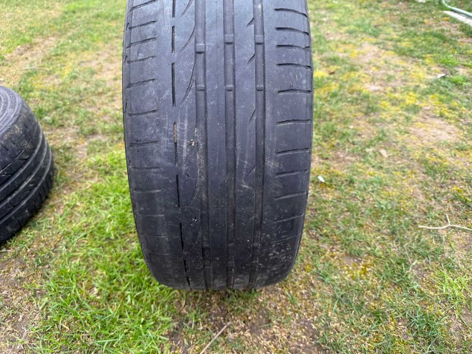 Vand 2 anvelope bridgestone potenza s001 rft (run flat) 225 40 R18