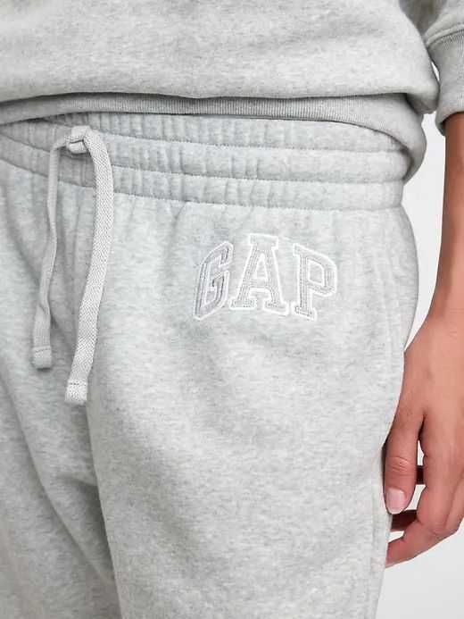 Женская спортивка от бренда GAP из Америки