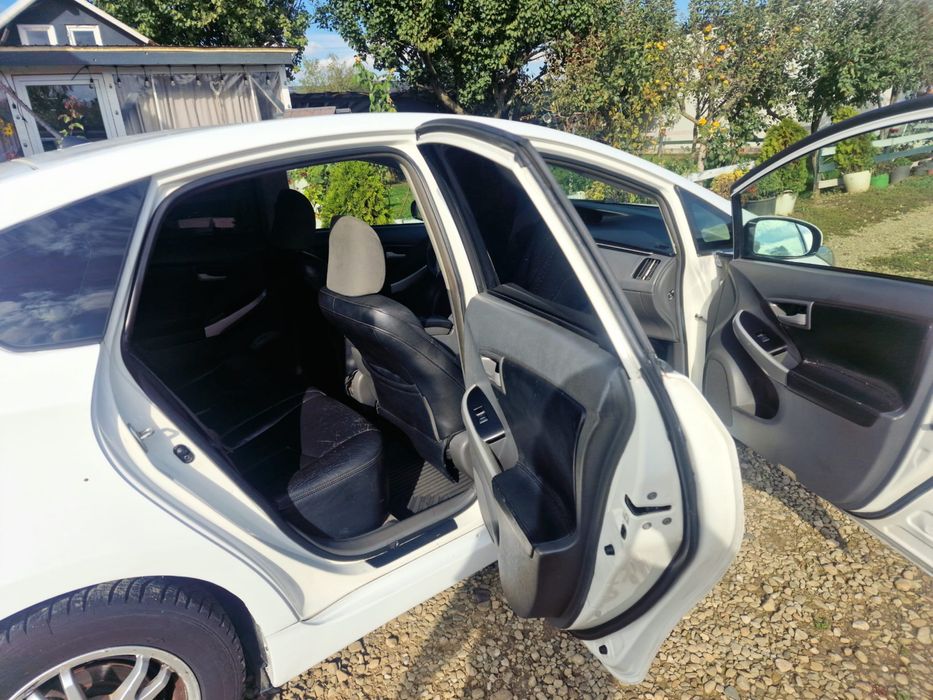 Toyota Prius Hybrid 2012 1.8 L benzina+GPL omologat stare foarte buna